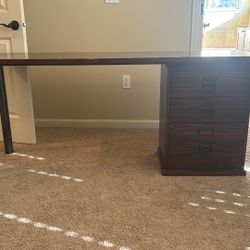 Beautiful Wood Desk With 3 Drawers