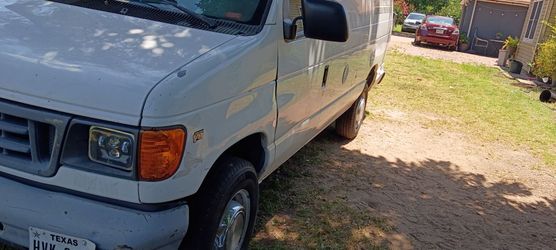 2006 ford aE350 cargo van