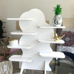 White Retail Display Shelf For Vendors 