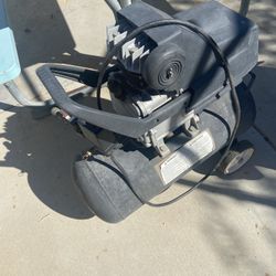 Central Pneumatic 2hp 8 Gallons Air Compressor 