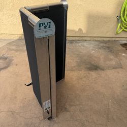 Like New Aluminum Ramp