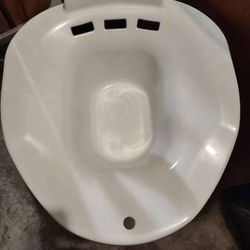 MitButy High Quality Sitz Bath Basin – New - $15