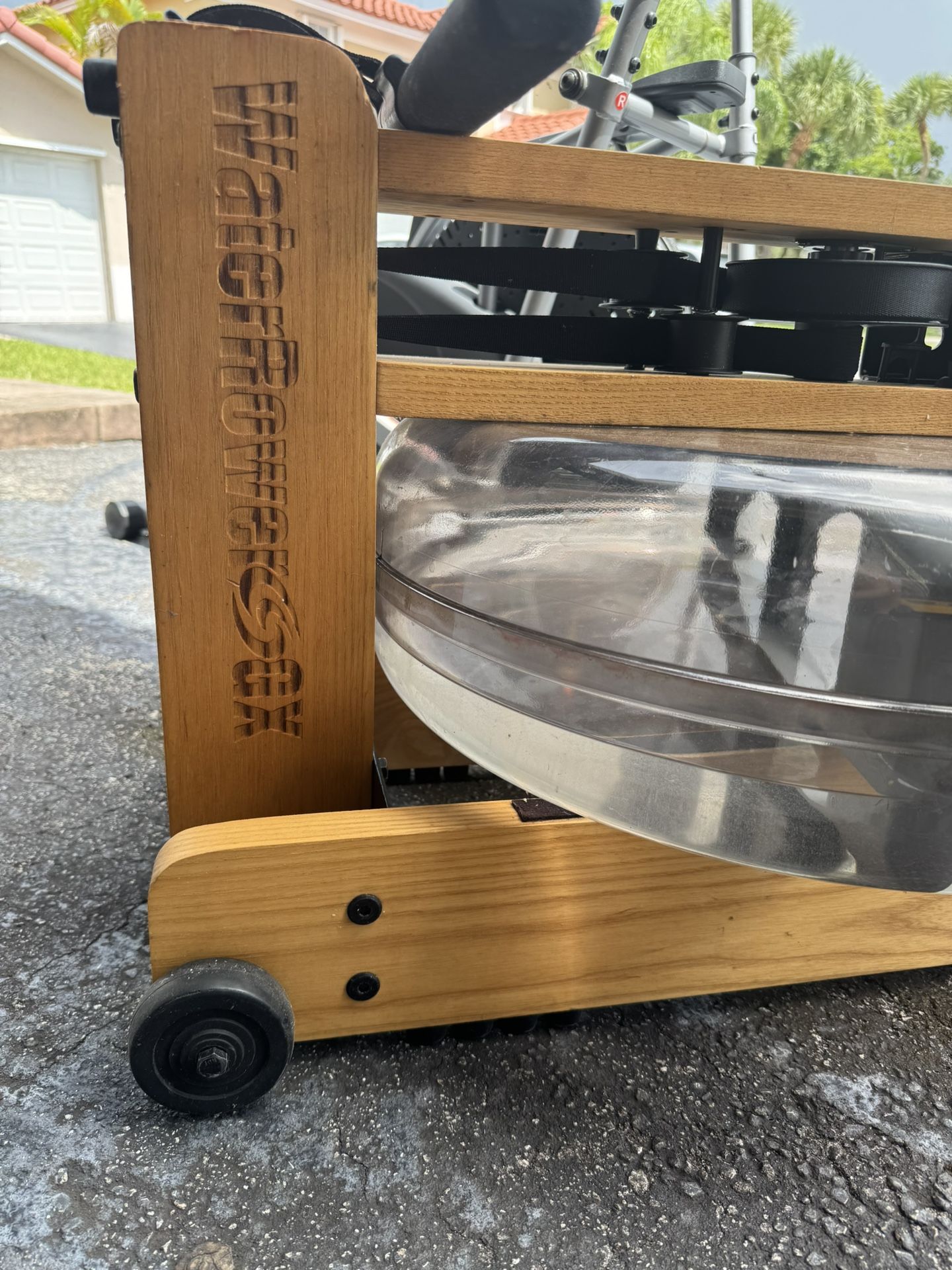 Water Rowing Machine