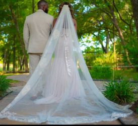 Champagne mermaid trumpet wedding dress