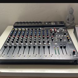 Peavey 14AT auto tune Mixer 