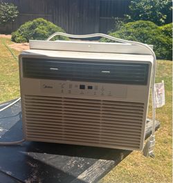Household White Smart Window Air Conditioner