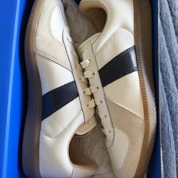 Adidas BW army shoes