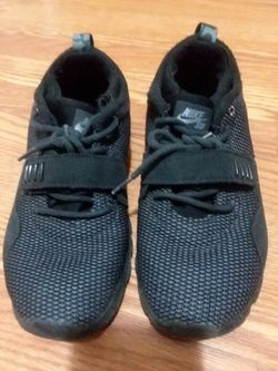 Nike shoes size 7