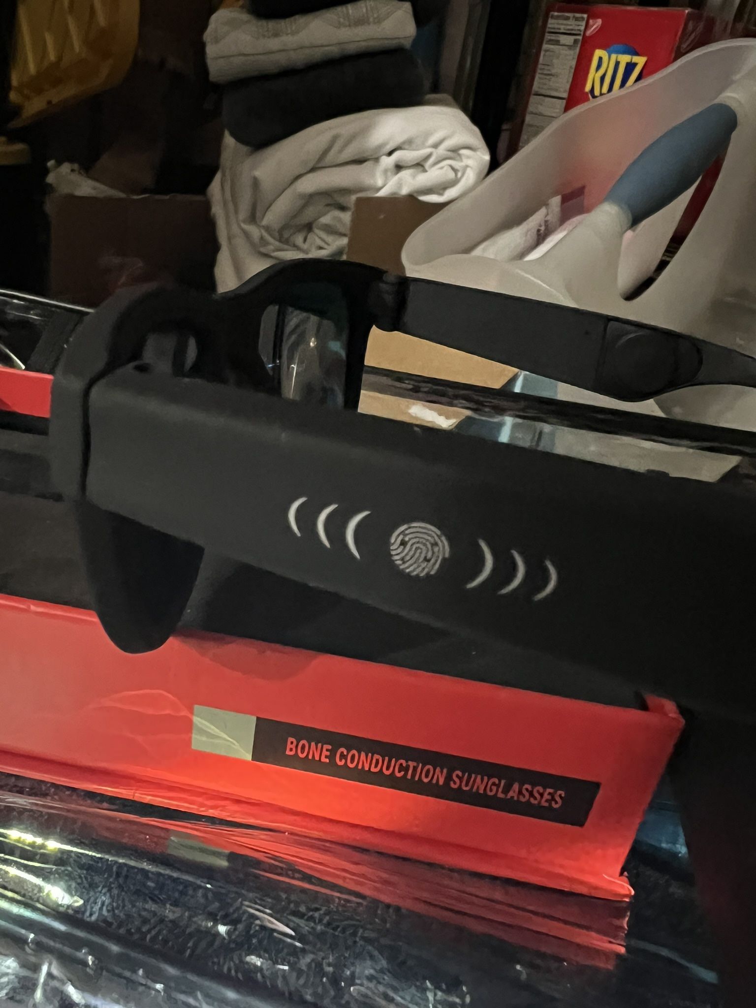 Glasses With Speakers