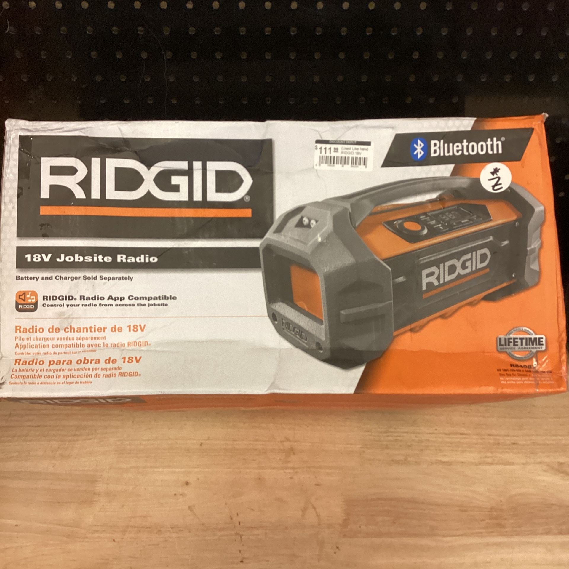 RIDGID 18V Hybrid Jobsite Radio with Bluetooth Wireless Technology (Tool Only)