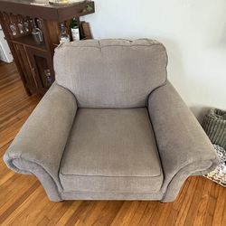 Broyhill Arm Chair