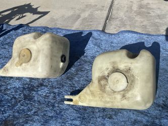 E30 Washer Fluid Reservoirs