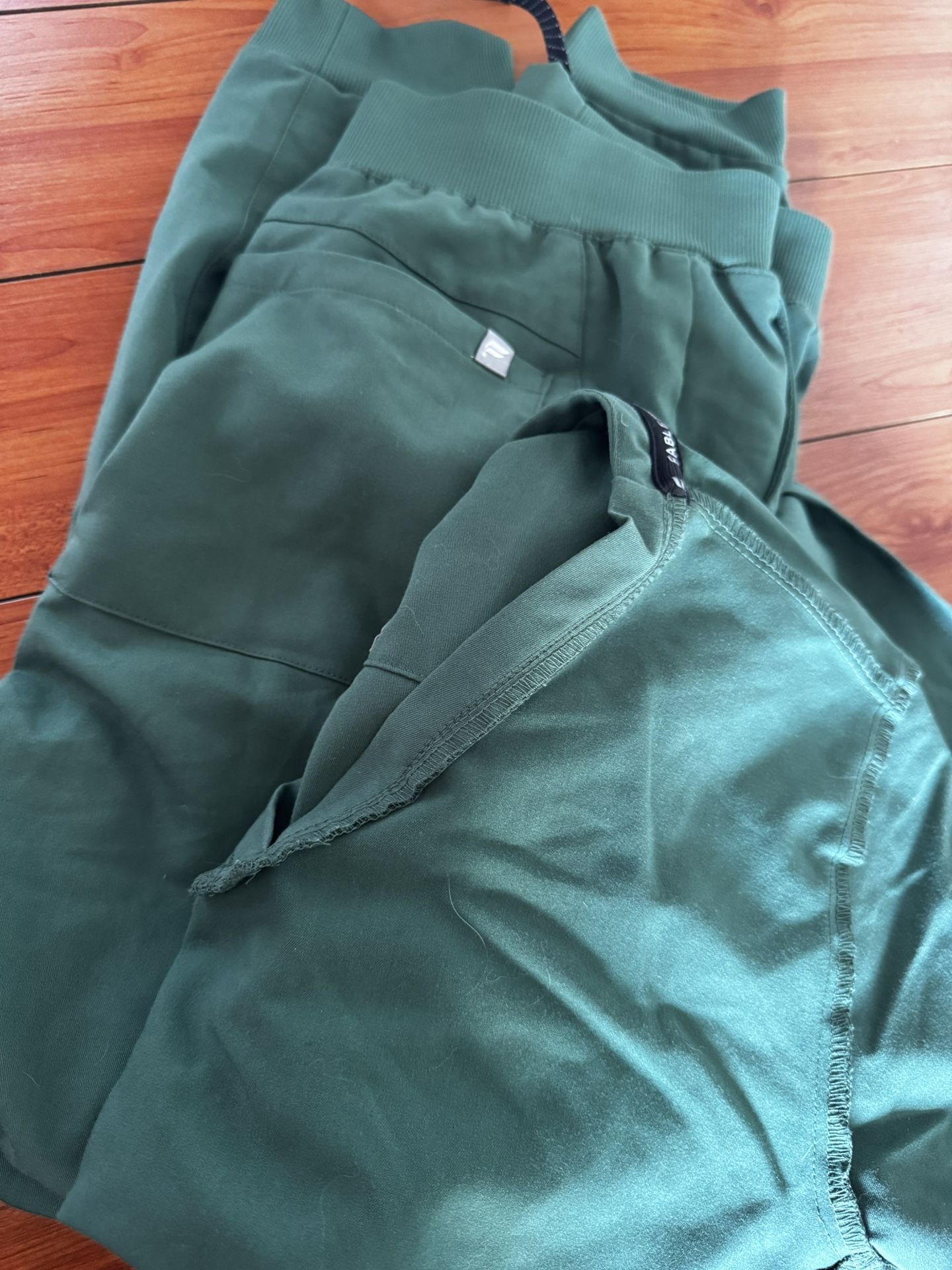 Dark Green Set Scrubs