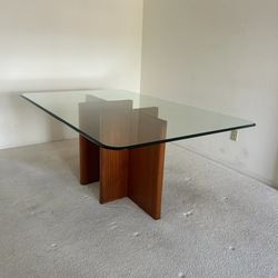Benny Linden Dining Table
