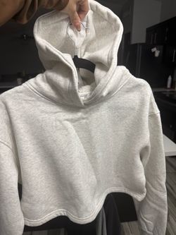 Alo sweater