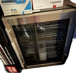 Wine & Beverage Cooler - W/Removable Shelves