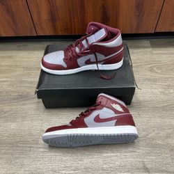 Air Jordan One Mid Size 13 DQ8426-615 Cherrywood Red/White