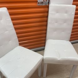 White Leather Dinning Chairs 
