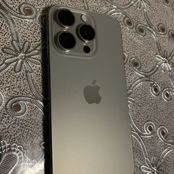 iPhone 15 Pro < 128GB> "Silver"