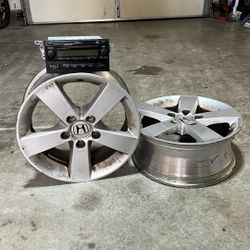 Honda civic 16” Rim With car Stereo
