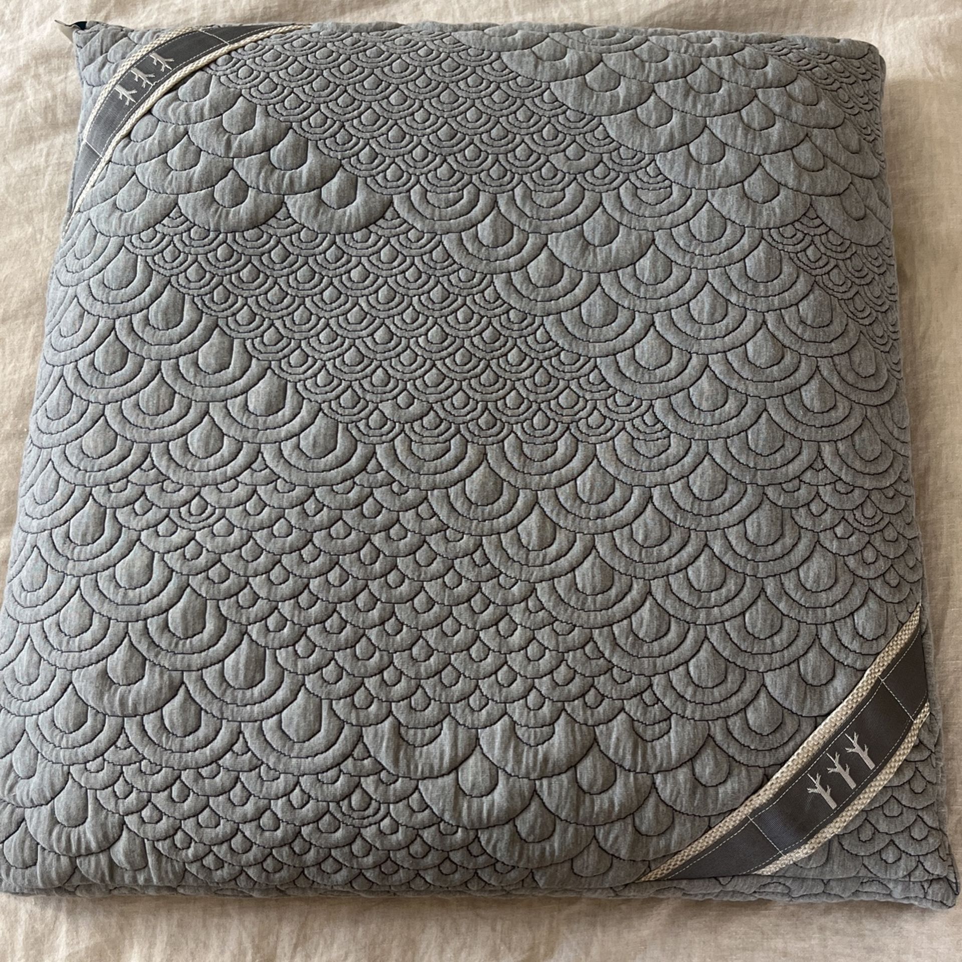 Crystal Cove square Meditation Cushion