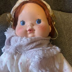 Strawberry Shortcake 1982 Doll