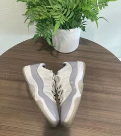 Jordan 11 “ Cement Grey “ Size 9.5