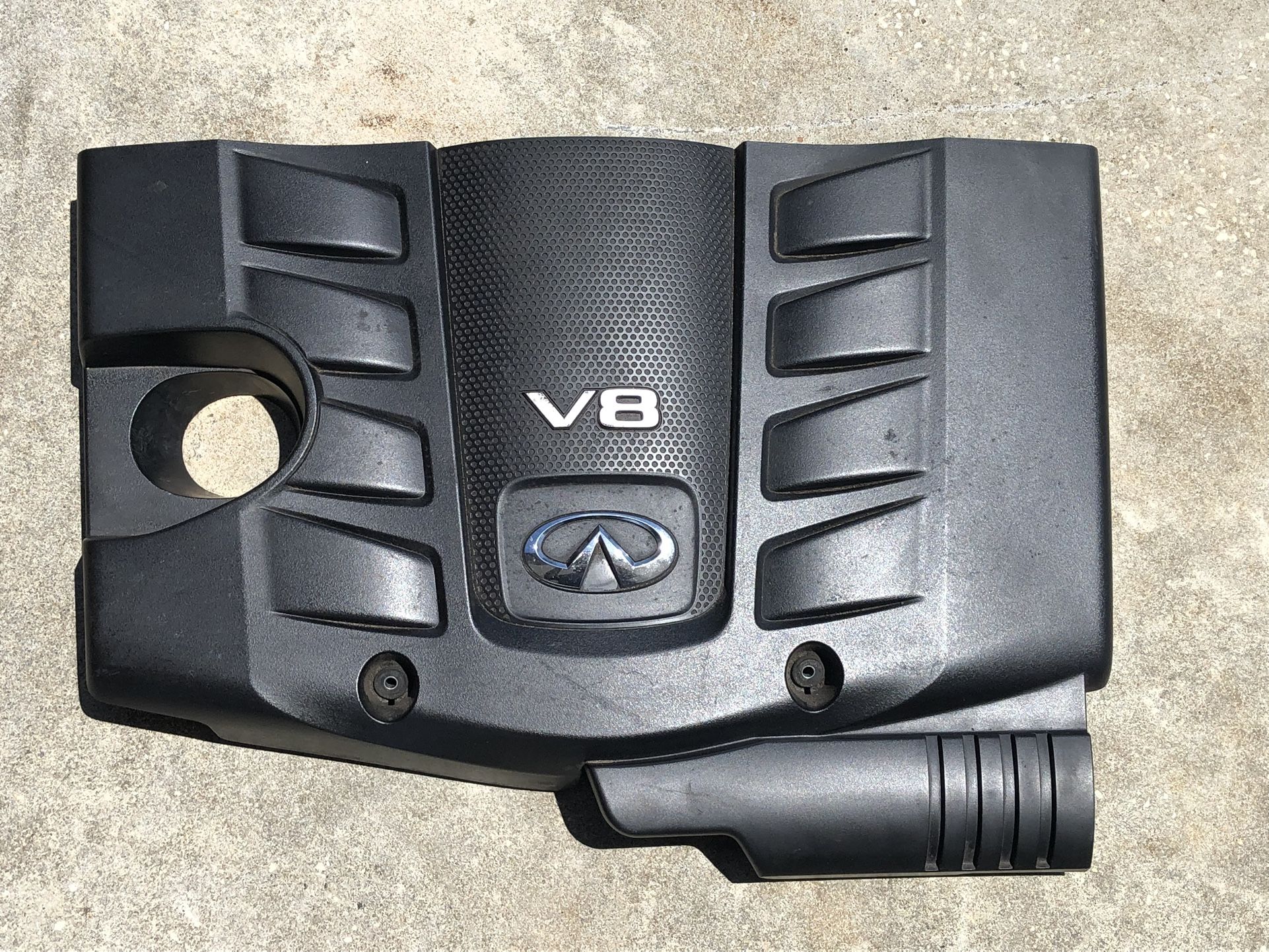 Infiniti Engine Cover