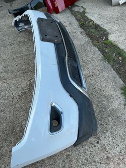2014 2016 Jeep grand cherokee bumper Asembly