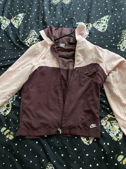 Nike women’s jacket 