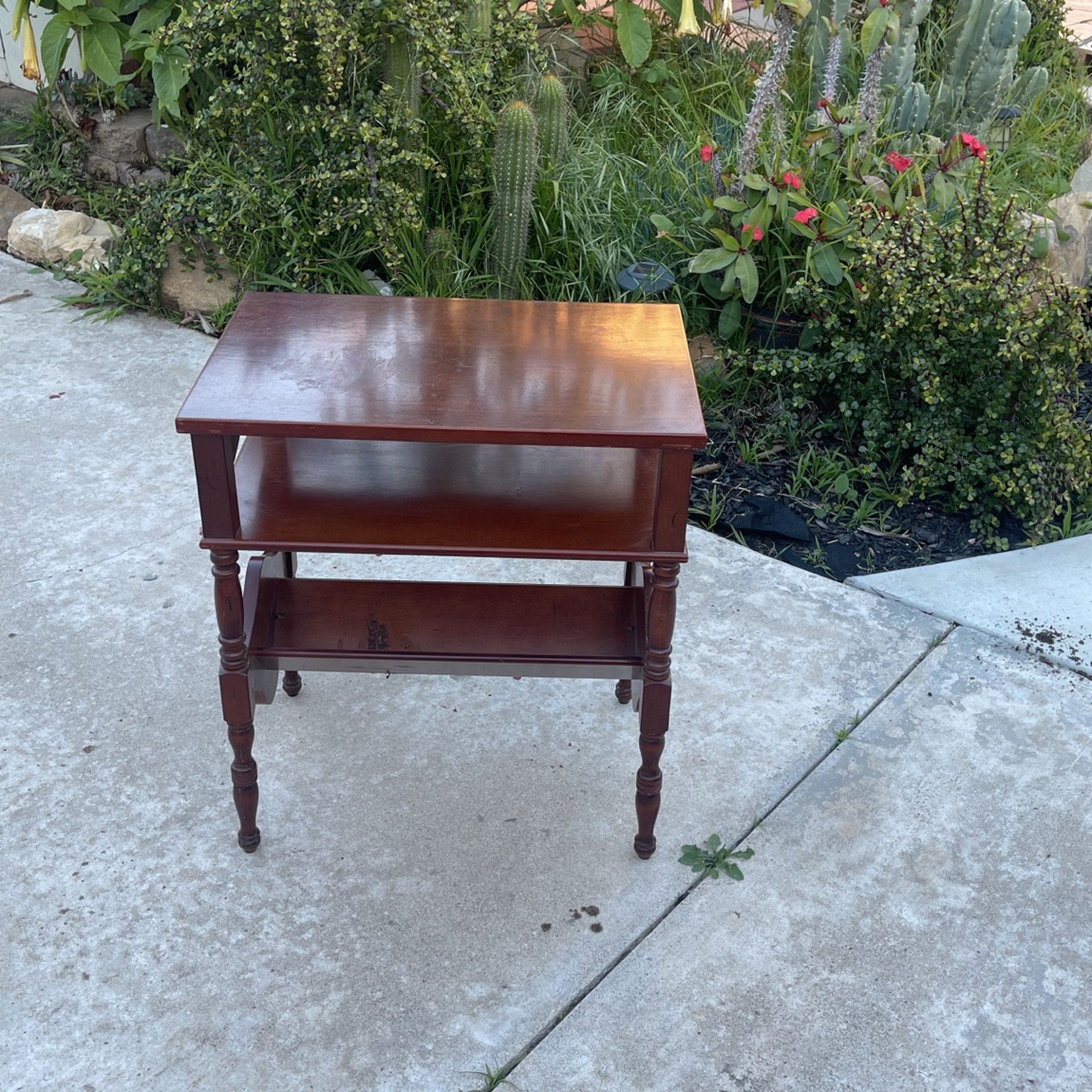 Small side Table 
