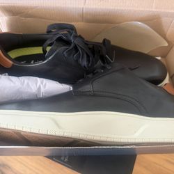 Size 9.5 Men’s Shoes Steel Toe