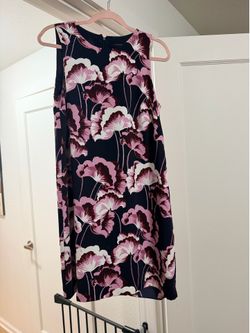 Fun dresses all size medium or size 8 great  for work or a fun night out!