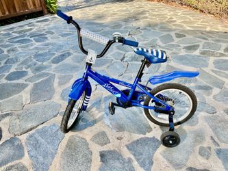 Kid bicycle w/ detachable training wheels