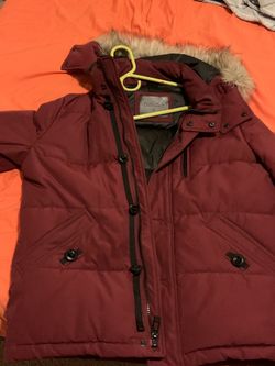Calvin Klein - Red Unisex Winter Jacket - Small
