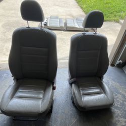 06-10 Charger Rt Seats 