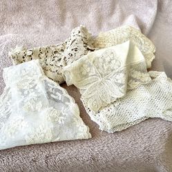 Vintage Mesh Doilies and Gloves (5 Pieces Total)