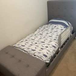 Twin Bed 