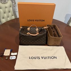 LV Speedy Bag 35 MM  $650 /OBO
