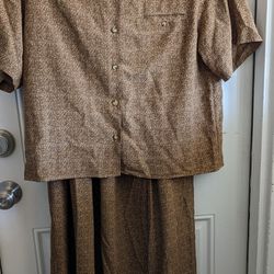 Womens Rena Rowan For Saville 16, Polyester 100%, Shades Of Brown, Front Buttons With Pocket, Bust 46-48 Gathered Waist Skirt 33", Length 35", 2 Hidde