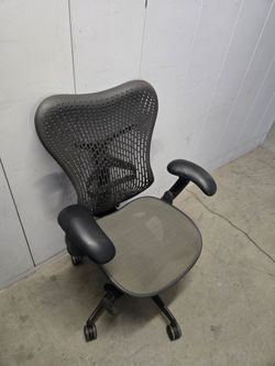 Herman Miller Mirra Ergonomic Task Chair