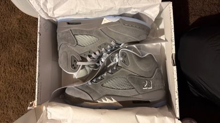 Air Jordan 5 Wolf Grey size 10.5