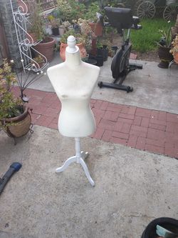 Bust maniquin