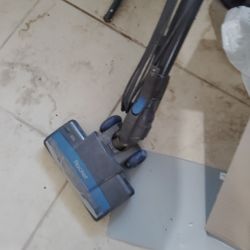 Tools  Scrol Drivers Exe  Lots Of Different Items.  