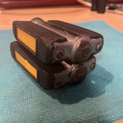 Schwinn Speedster Pedals 77