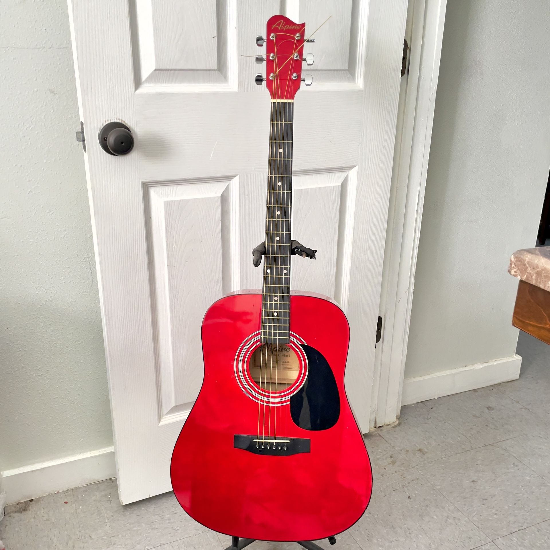 Alpine Acoustic Guitar