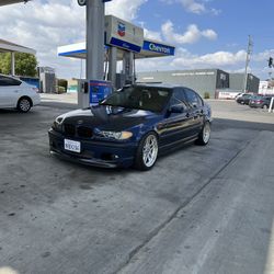 2005 BMW 330i ZHP