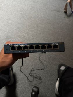 TP-Link TL-SG108 8-Port Gigabit Desktop Switch