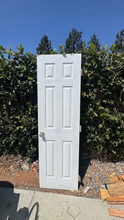 2- interior doors 6 panel 24 in x 80 in