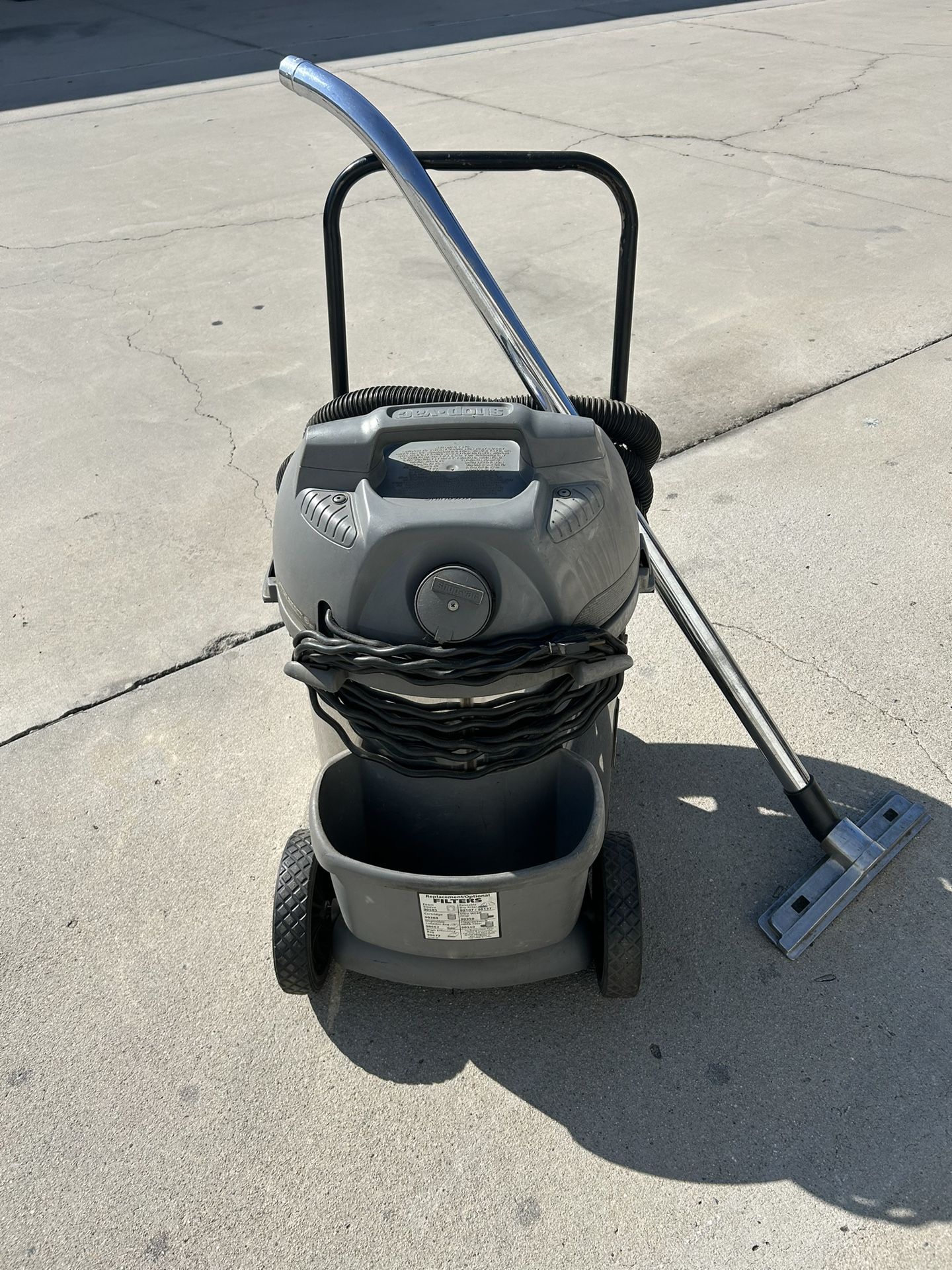 Shop vacuum 14 Gal
